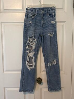 American Eagle Outfitters Distressed High-Rise Blue Jeans 00